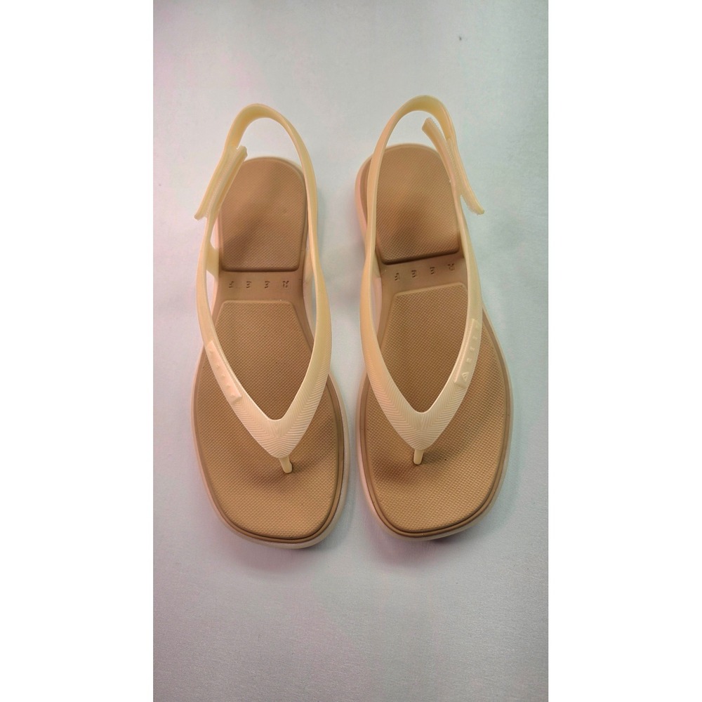 Reef Womens Tan Cream Slingback Thong Sandals Size 5 B-25 LTC WS